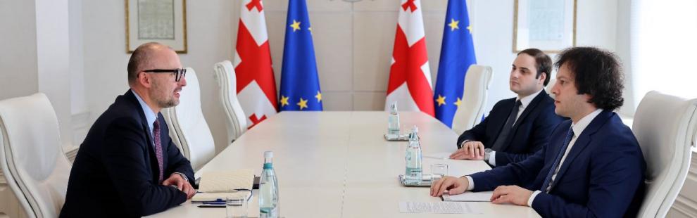 Prime Minister meets Head of European Investment Bank's Regional Representation for the South Caucasus